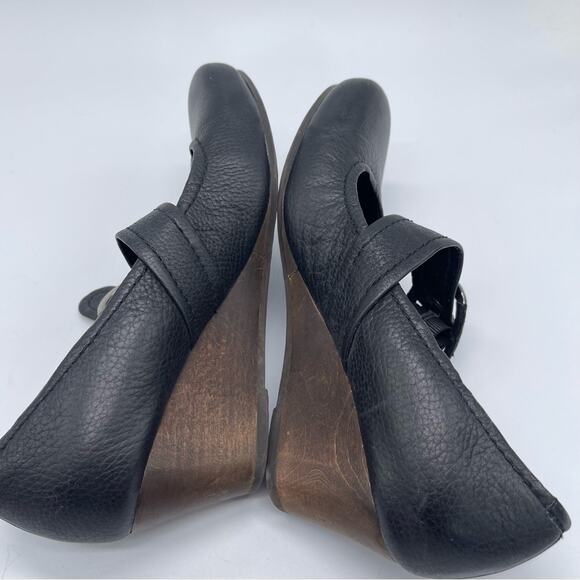 Baretraps, Leather Ballet Style Wedges. Size 7.5M. Excellent condition! - Picture 5 of 7